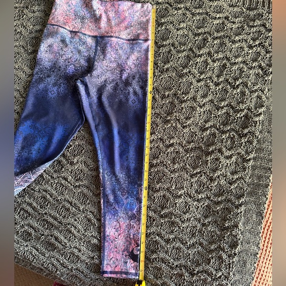 Evolution and Creation legging Athletic multicolor activewear Size Small - Picture 14 of 16